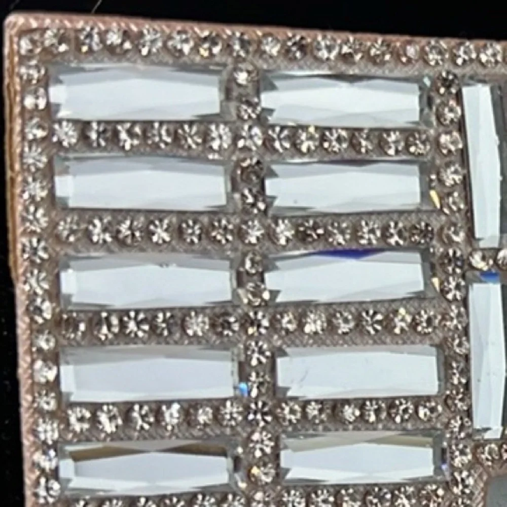 Sparkles – ‘Rhinestones – silver’ jewel/mirror picture frame. 4“ x 6“. NWT.